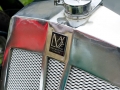 Vale Motor Company Kühlerfigur