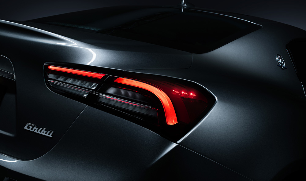 16_Maserati_Ghibli_Hybrid_1000