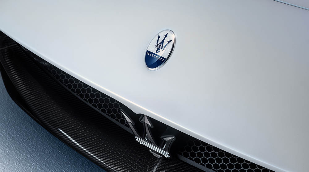 Kühlergrill des Maserati MC20. Foto © Maserati