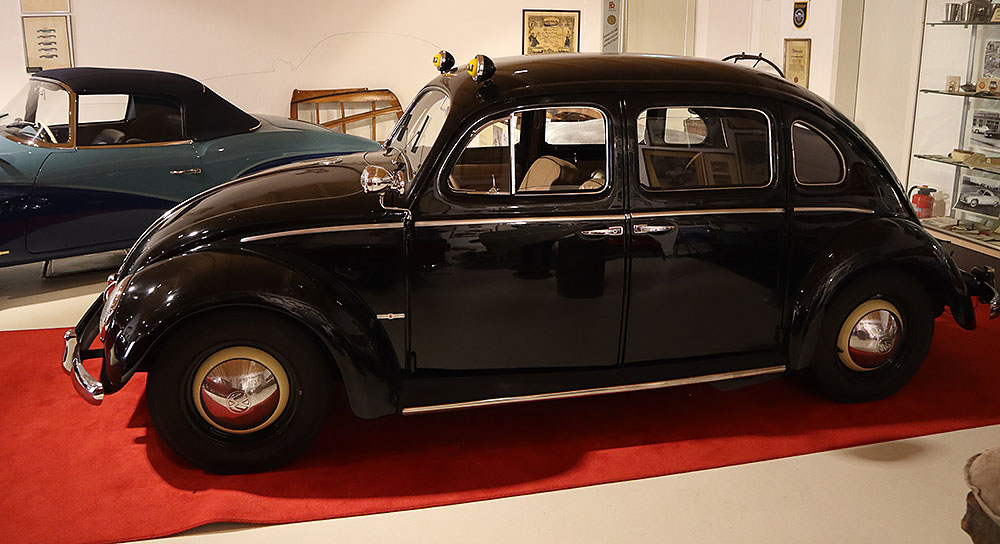 Zur Sammlung gehört auch ein Rometsch-Taxi von 1953. Foto: Benjamin Bessinger