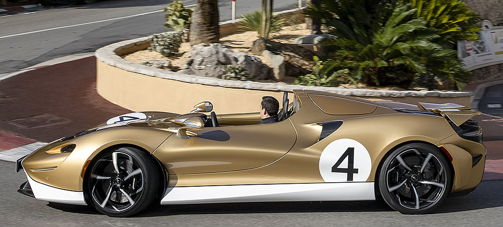 Der McLaren Elva hat seine Jungfernfahrt in Monaco absolviert.