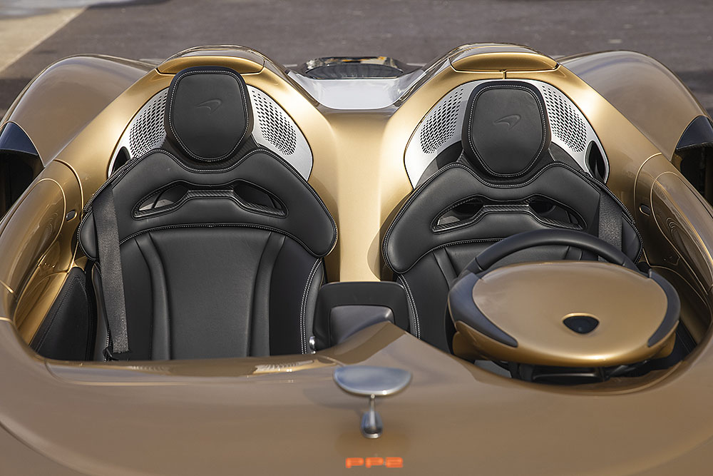 McLaren Elva: Lieber Sonnenschein als Regen heißt das Motto bei einer Ausfahrt mit dem Roadster.