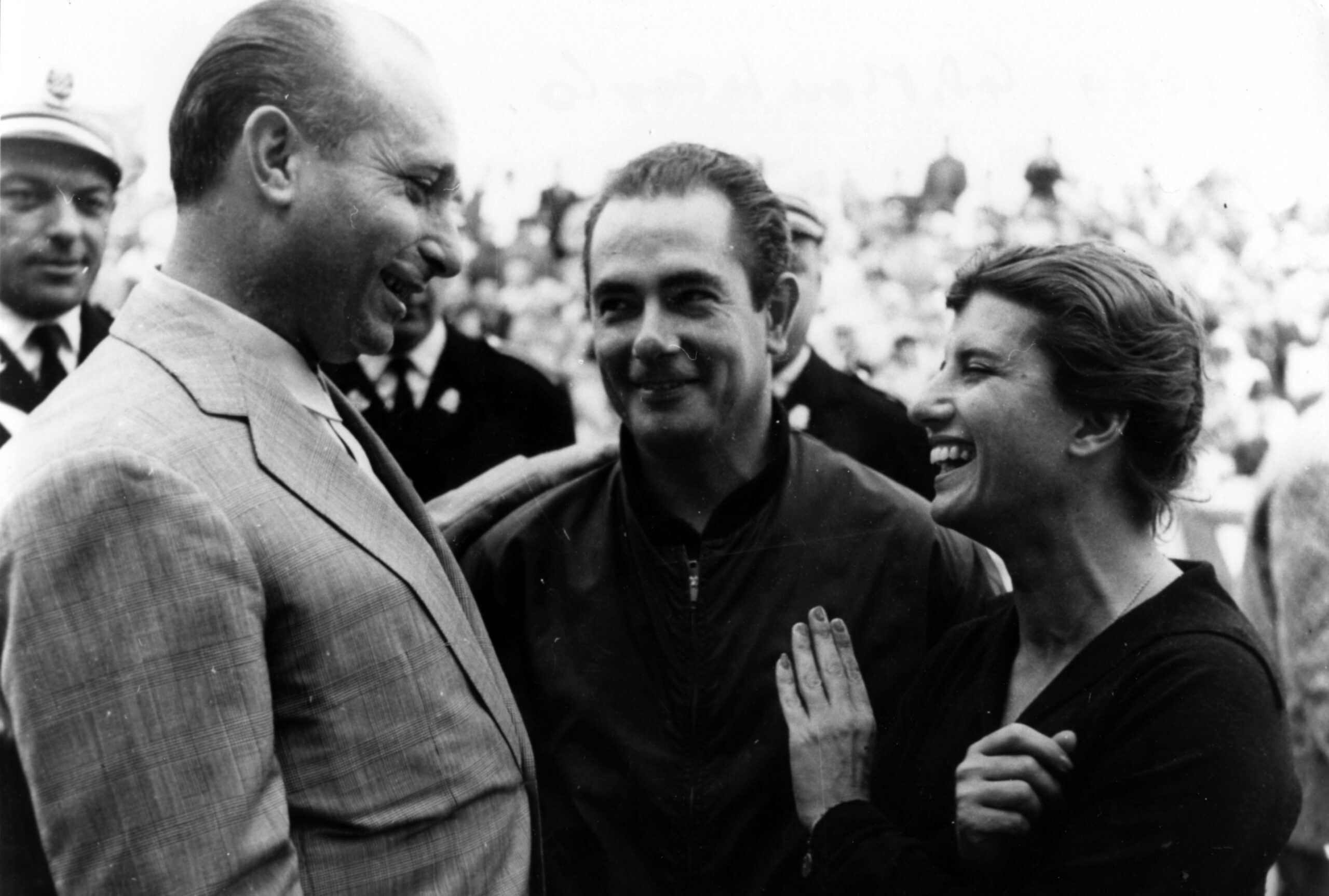 Juan Manuel Fangio, Jean Behra und Maria Teresa De Filippis beim GP von Monaco.