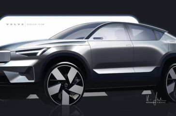 Volvo C40 front three-quarter view sketch, created by Katharina Sachs. Notice the added fifth spoke in the wheel compared to the original sketch.