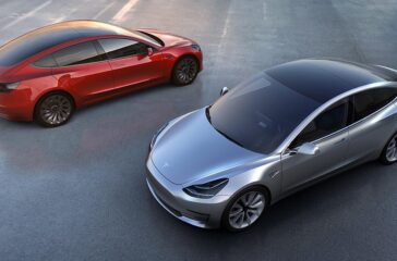 Tesla hat in den ersten vier Monaten rud 216.000 E-Autos verkauft