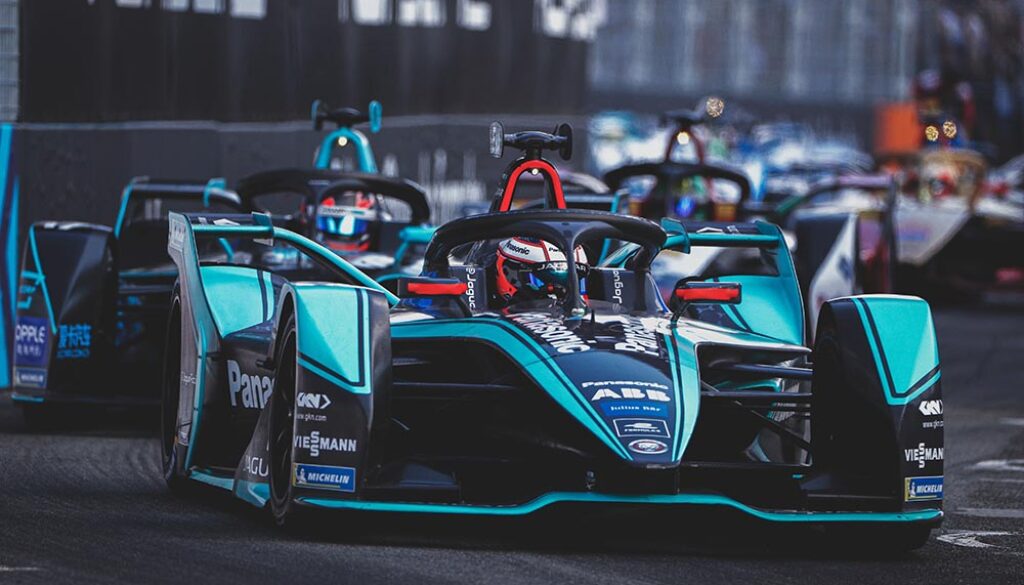 BROOKLYN STREET CIRCUIT, UNITED STATES OF AMERICA - JULY 14: Mitch Evans (NZL), Panasonic Jaguar Racing, Jaguar I-Type 3 during the New York City E-prix II at Brooklyn Street Circuit on July 14, 2019 in Brooklyn Street Circuit, United States of America. (Photo by Alastair Staley / LAT Images)