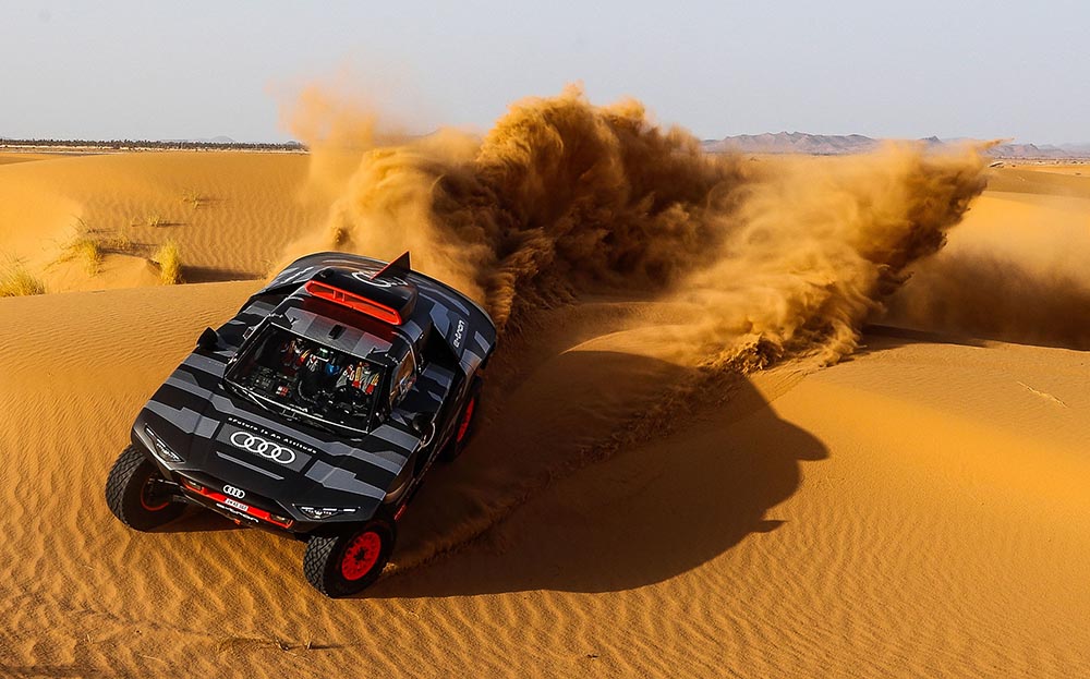 Testlabor Wüste: Audi RS Q e-tron.