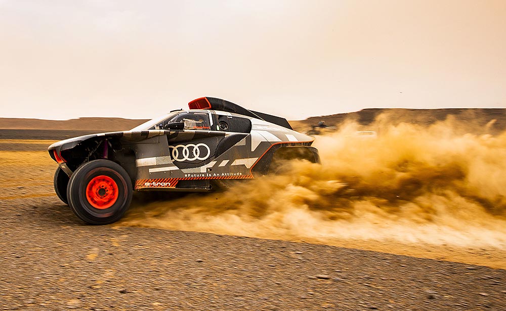 Fahren am Limit: Audi RS Q e-tron.