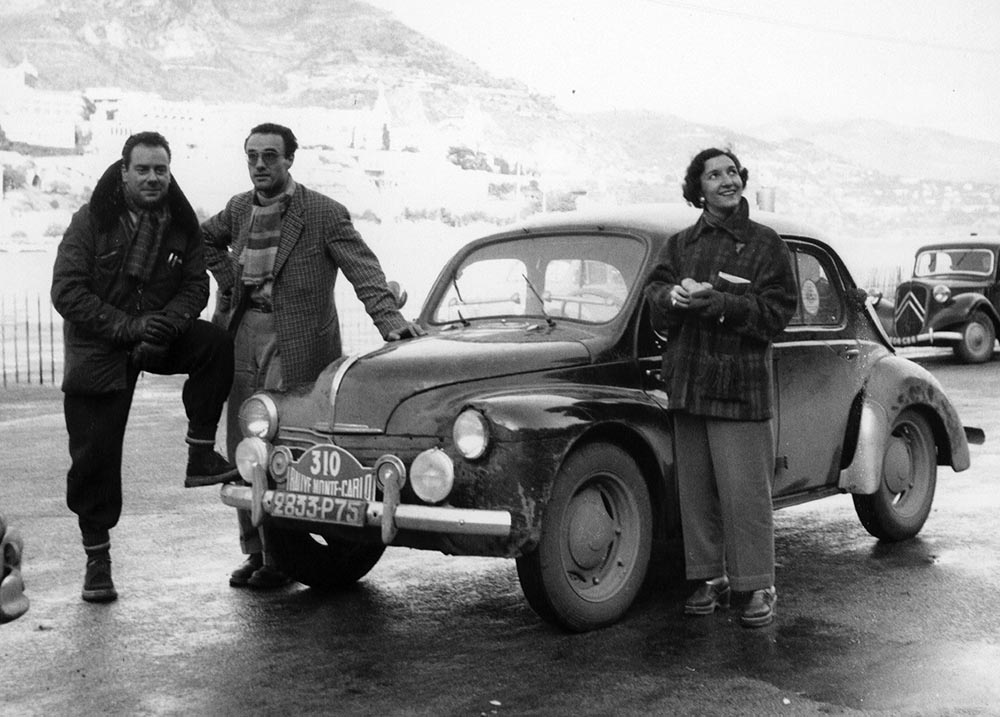 Ob Rallye Monte Carlo, die 24 Stunden von Le Mans, Rundstreckenrennen oder Vmax-Weltrekorde in Montlhéry, der Renault 4 CV war von 1948 bis Ende der 1950er auf Sieg abonniert