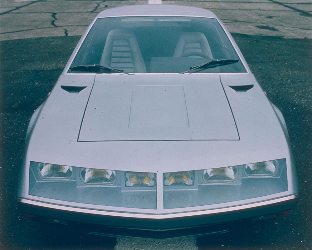 Auf dem Genfer Salon feiert die Alpine A 310 Weltpremiere.