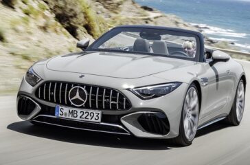 Mit der im Frühjahr erscheinenden neuen SL-Baureihe R 232 sollen wieder mehr Kunden begeistert werden