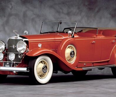 Cadillac produziert mit dem Series 452 das global erste Serienfahrzeug mit V16-Maschine