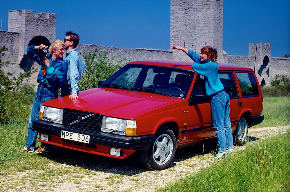 Am Ende der insgesamt elf-jährigen Karriere der rechteckigen 700er-Reihe blieb der Produktionszähler bei stolzen 1.239.222 Einheiten stehen.