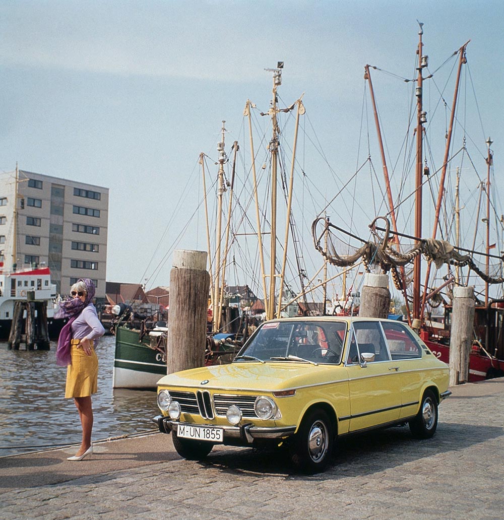 Der BMW Touring 2000 kostete ab 11.544 Mark.