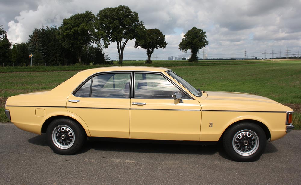 Ford Granada: 1976 gab es ein Lifting.