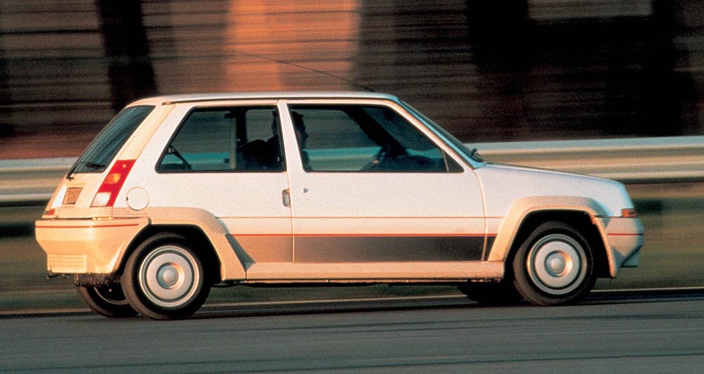 Anfang 1985 kommt die zweite Generation des R 5 auf den Markt. Spitzenmodell ist der Renault 5 GT Turbo mit 85 kW/115 PS.