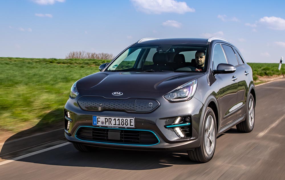 Den Kia Niro gibt es optional mit E-Antrieb.