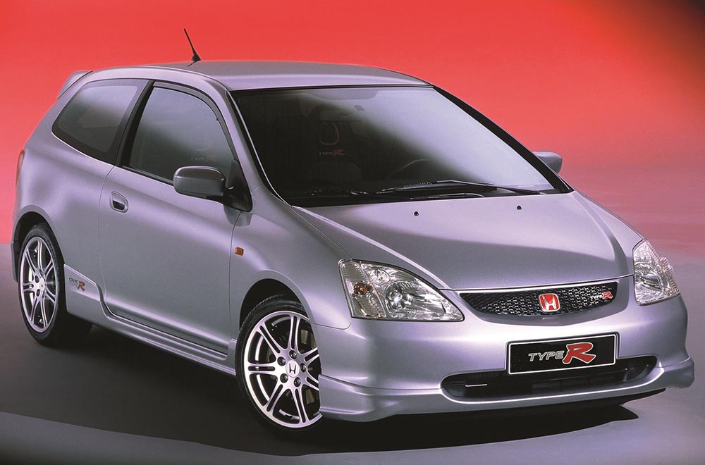 Die siebte Modellgeneration des Honda Civic wird 2001 enthüllt und überrascht durch ein relativ konservatives Konzept.