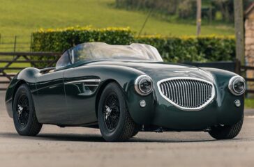 Caton hat einen klassischen Austin-Healey 100 optisch und technisch modernisiert