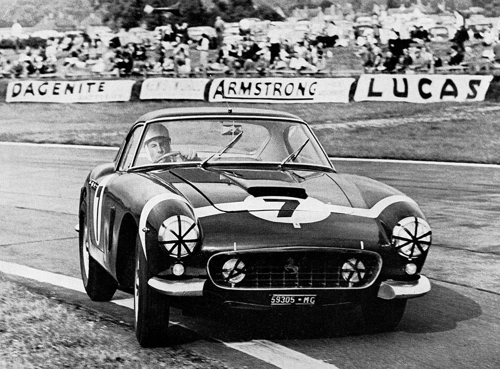 Zu den berühmten Ferrari-Piloten zählte auch Stirling Moss.