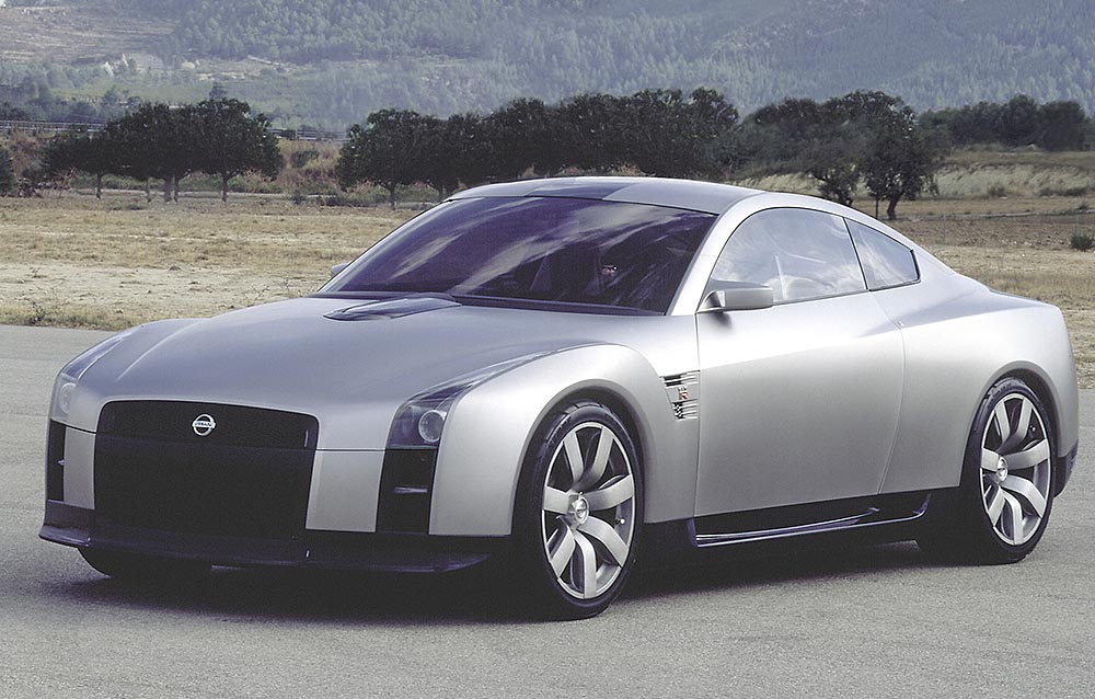  2001 zeigt Nissan die Studie GT-R als ersten Vorboten auf ein eigenständiges kommendes Modell mit diesem Typenkürzel.