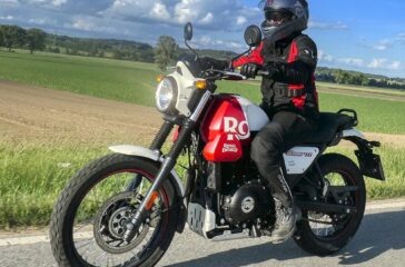 Die neue Royal Enfield Himalayan Scram 411 leistet 18 kW/24 PS