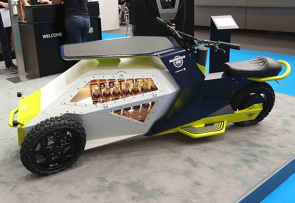 Der Schaukasten soll tatsächlich als Kühlschrank funktionieren