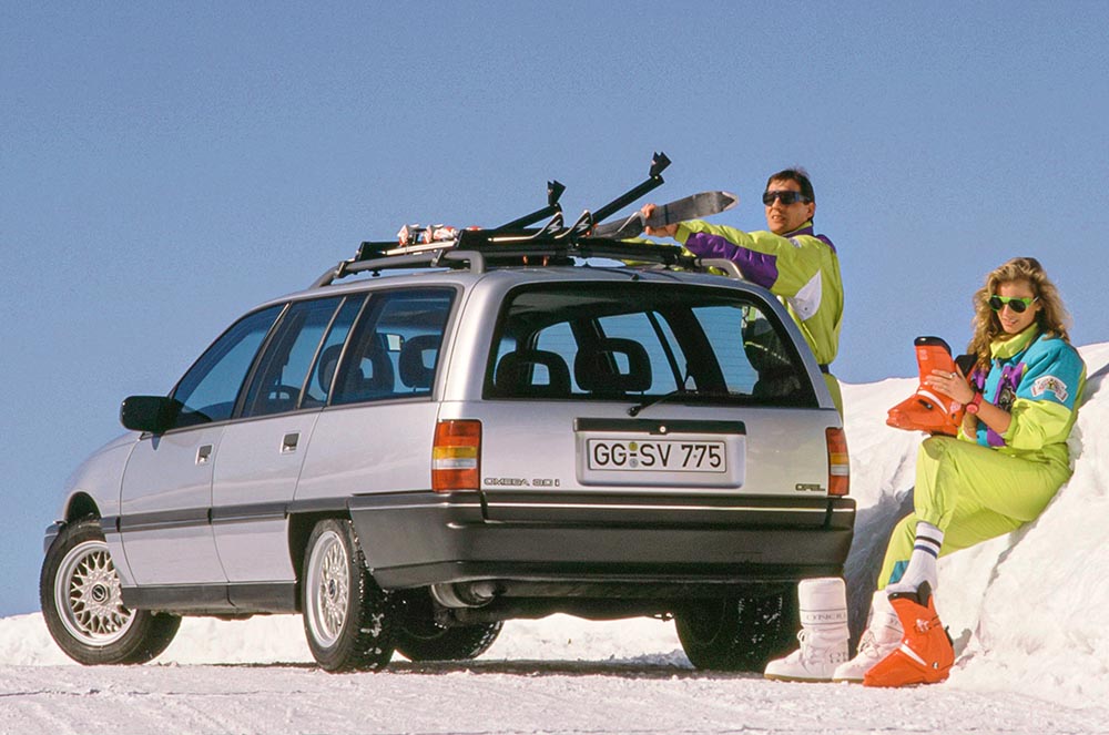 Opel Omega A Caravan ab 1986.