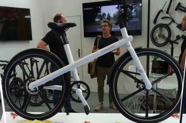 Das Honbike U4 fällt mit seinem ungewöhnlichen Rahmendesign auf