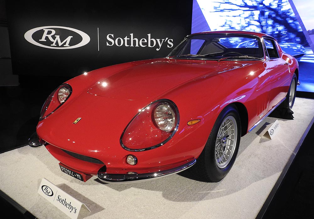 Der 1966 Ferrari 275 GTB/C Coupe erzielte $7,595,000.