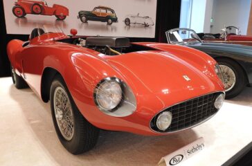 Der 1953 Ferrari 375 MM Spider erzielte $7,485,000