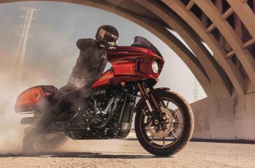 Der über 100 PS starke 1,9-Liter-V2 der Low Rider kann ordentlich Dampf machen