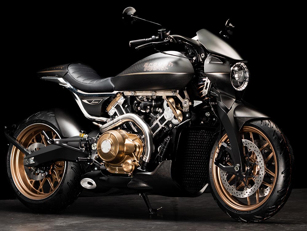 Brough Superior, Motorrad-Edelmarke aus Südfrankreich, setzt sich mit einem neuen Modell namens „Dagger“ glanzvoll in Szene.
