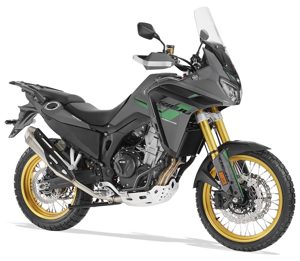 Mit der Aventura 500 Legend bietet Rieju nächstes Jahr sein erstes Modell mit Zweizylindermotor an