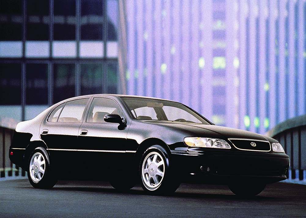 Der 1991 neu eingeführte Lexus GS wurde ab 1993 auch in Deutschland angeboten.