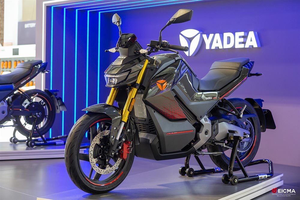 Yadea hat auf der EICMA 2022 mit der Keeness VFD sein erstes Elektro-Motorrad vorgestellt