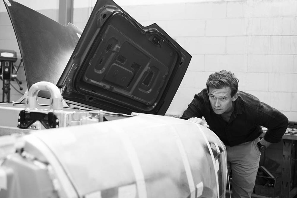 Das klassische Heck einer edlen Segelyacht der J-Klasse spiegelt die Vorlieben der typischen Rolls-Kundschaft wider – aber erinnert auch an Fahrzeuge des Herstellers aus den Goldenen Zwanzigern. 