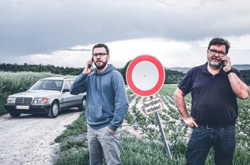 Paul-Janosch Ersing und Stefan Anker sprechen über das Autotelefon