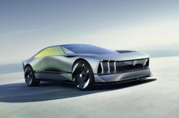 Mit dem Inception Concept gibt Peugeot Einblick in Serientechnik, die zum Teil bereits zeitnah auf den Markt kommen soll