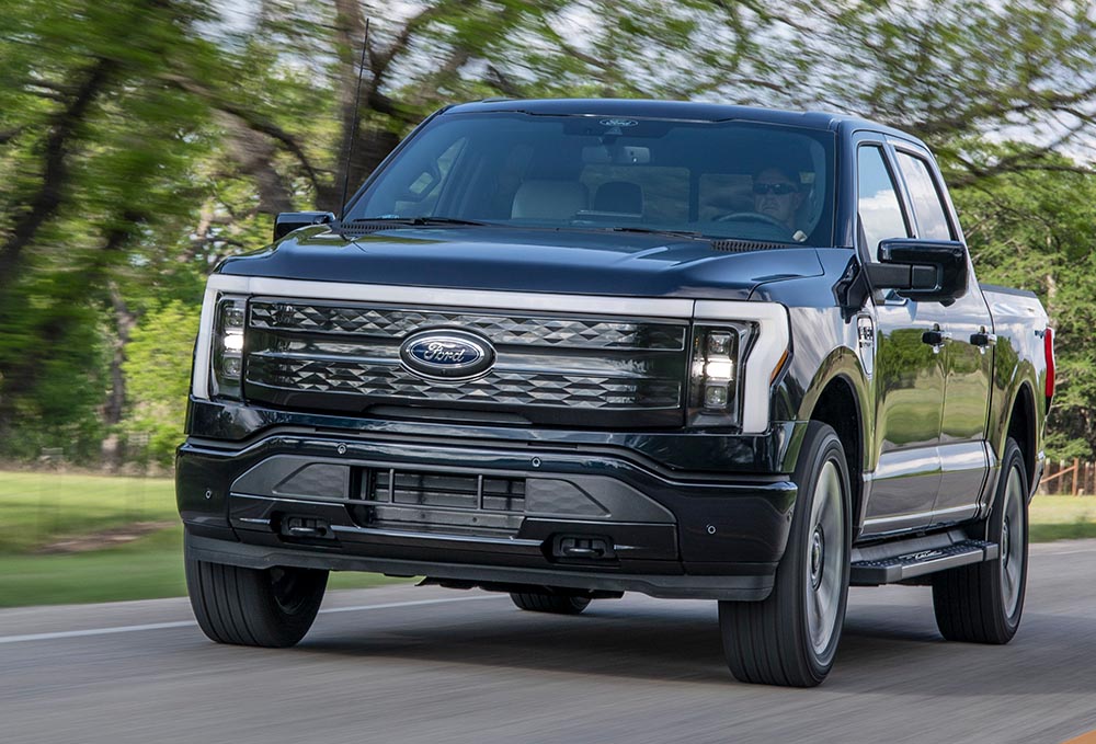 Ford hat als erster der großen Drei aus Detroit mit dem F-150 Lightning seine ganz eigene Antwort auf den E-Trend.