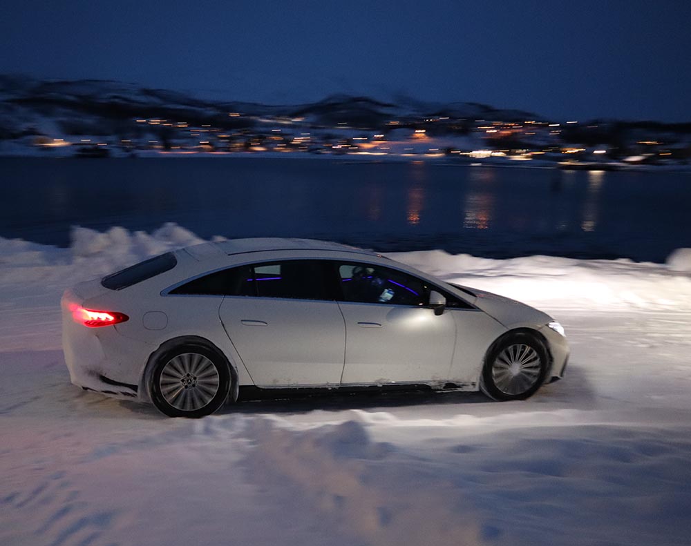 Wer wirklich wissen will, was Elektroautos taugen, wie weit man damit kommt und wie die sich im Winter schlagen, der muss es selbst ausprobieren.