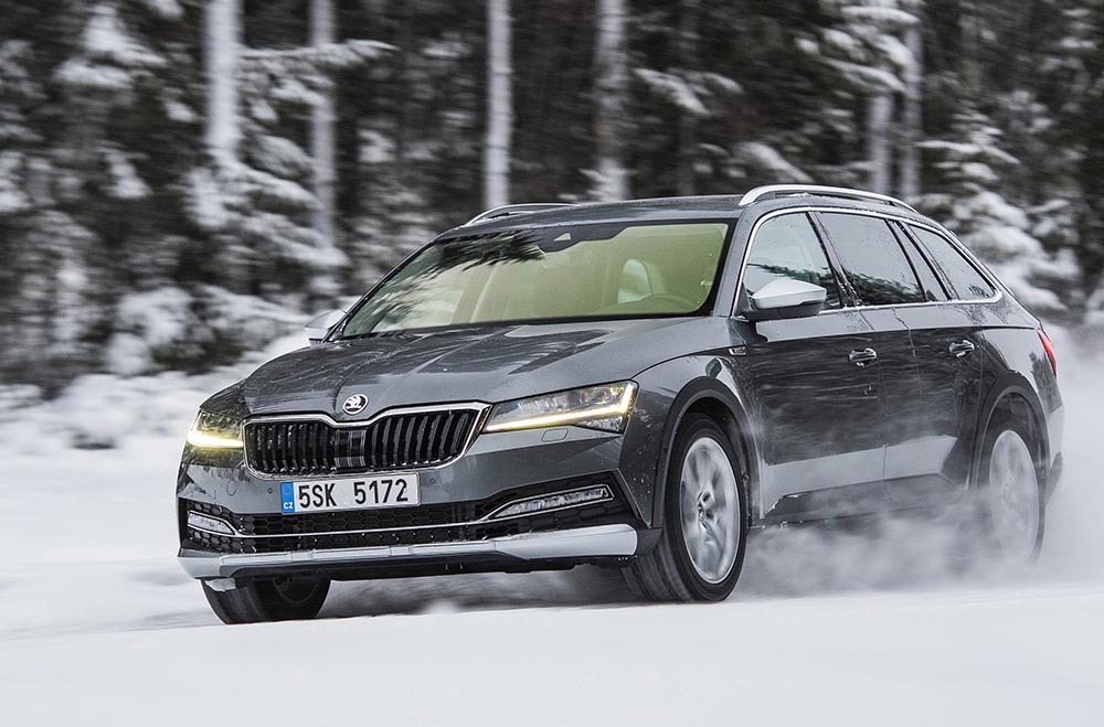 Auch den Skoda Superb gibt es mit Allrad.