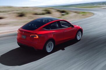 Das Tesla Model Y ist 2022 an die Spitze der E-Auto-Charts gestürmt