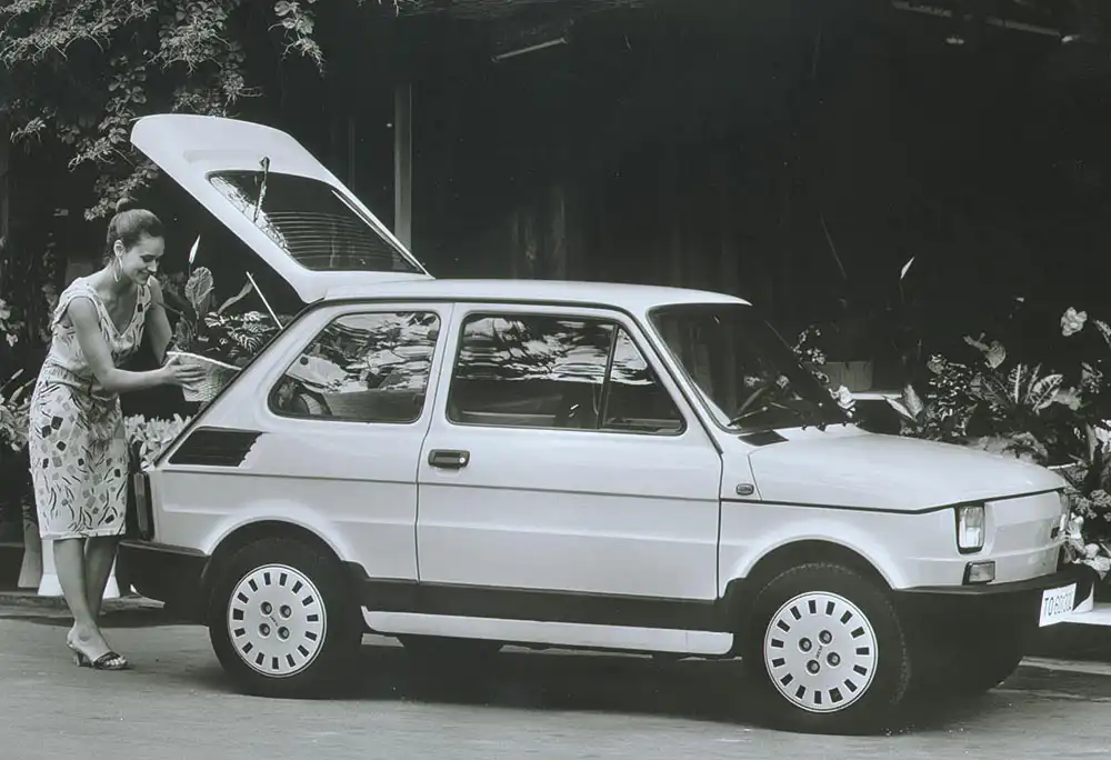 1987 erfolgte der Produktionsstart für den Fiat 126 BIS mit Heckklappe und wassergekühltem Zweizylinder-Motor mit 19 kW/26 PS.