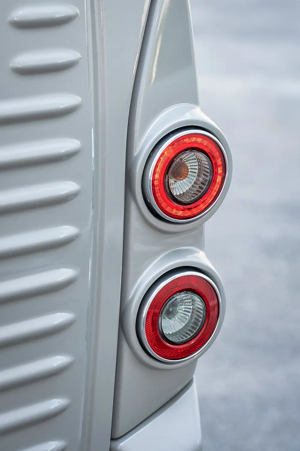 Auch die Rückleuchten des Berlingo Fourgonnette versprühen Retro-Charme.