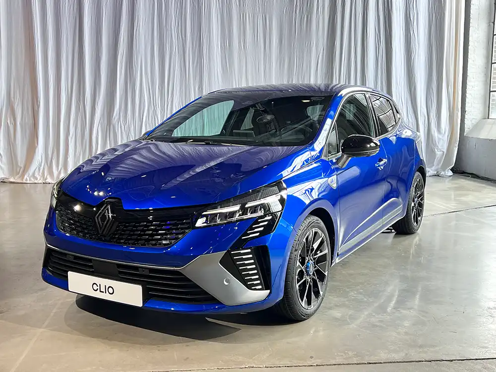 2023: Im April erhält der Clio eine umfassende Modellpflege mit neuem Frontdesign.