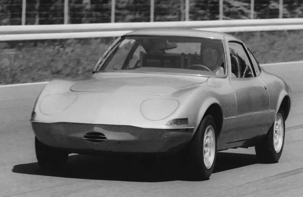 Mit diesem Elektro GT erzielte Georg von Opel am 17. Mai 1971 vier Weltrekorde für E-Autos.