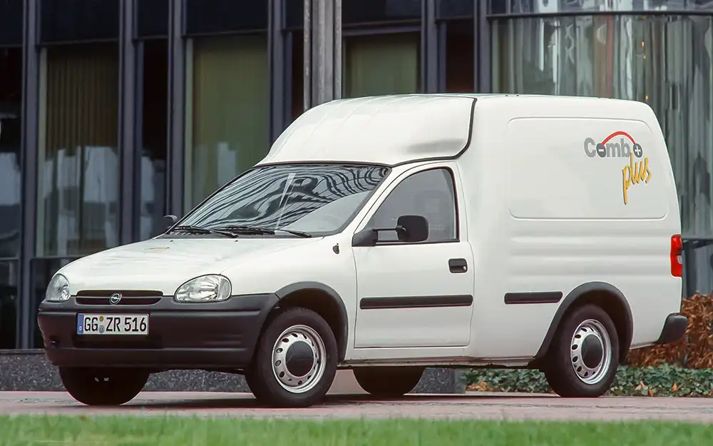 1995 ergänzte der Opel Combo die E-Versuchsflotte.