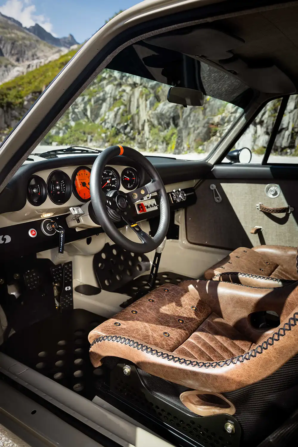 Interieur des Sportec SUB1000.