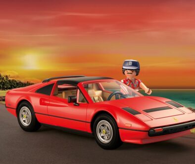 PI Thomas Magnum gibt es nun auch von Playmobil, samt seinem Ferrari